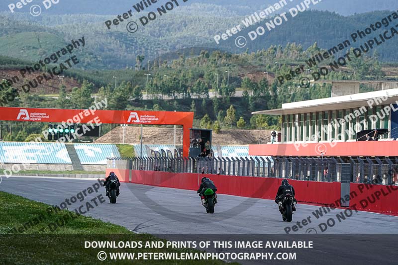 motorbikes;no limits;peter wileman photography;portimao;portugal;trackday digital images